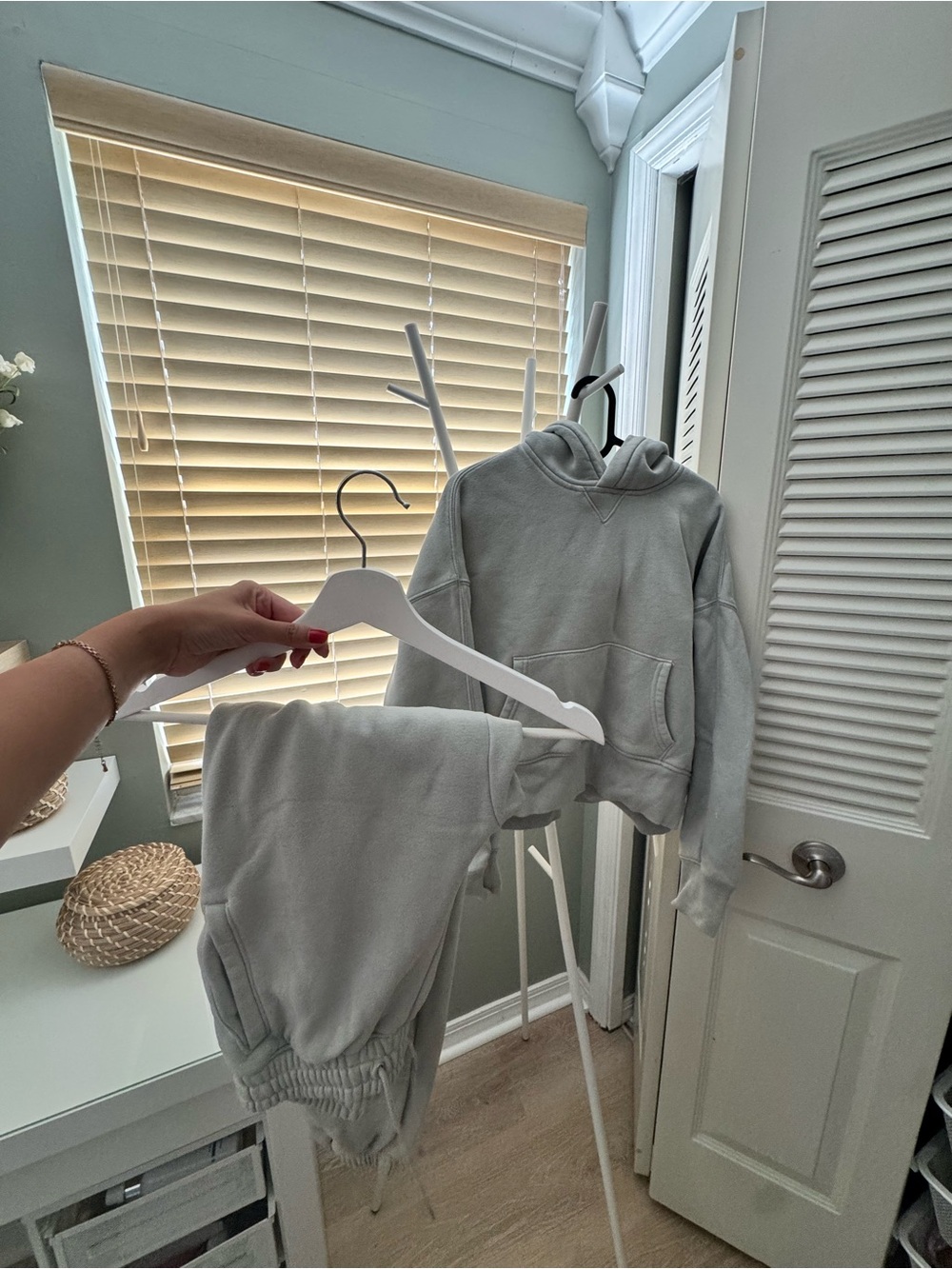 Women’s Light green Hoodie & Jogger Set - Casual Comfort
